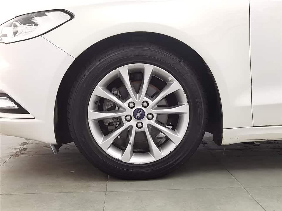 Ford Mondeo Ford Mondeo
