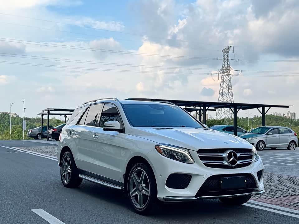 Mercedes-Benz GLE Mercedes-Benz GLE