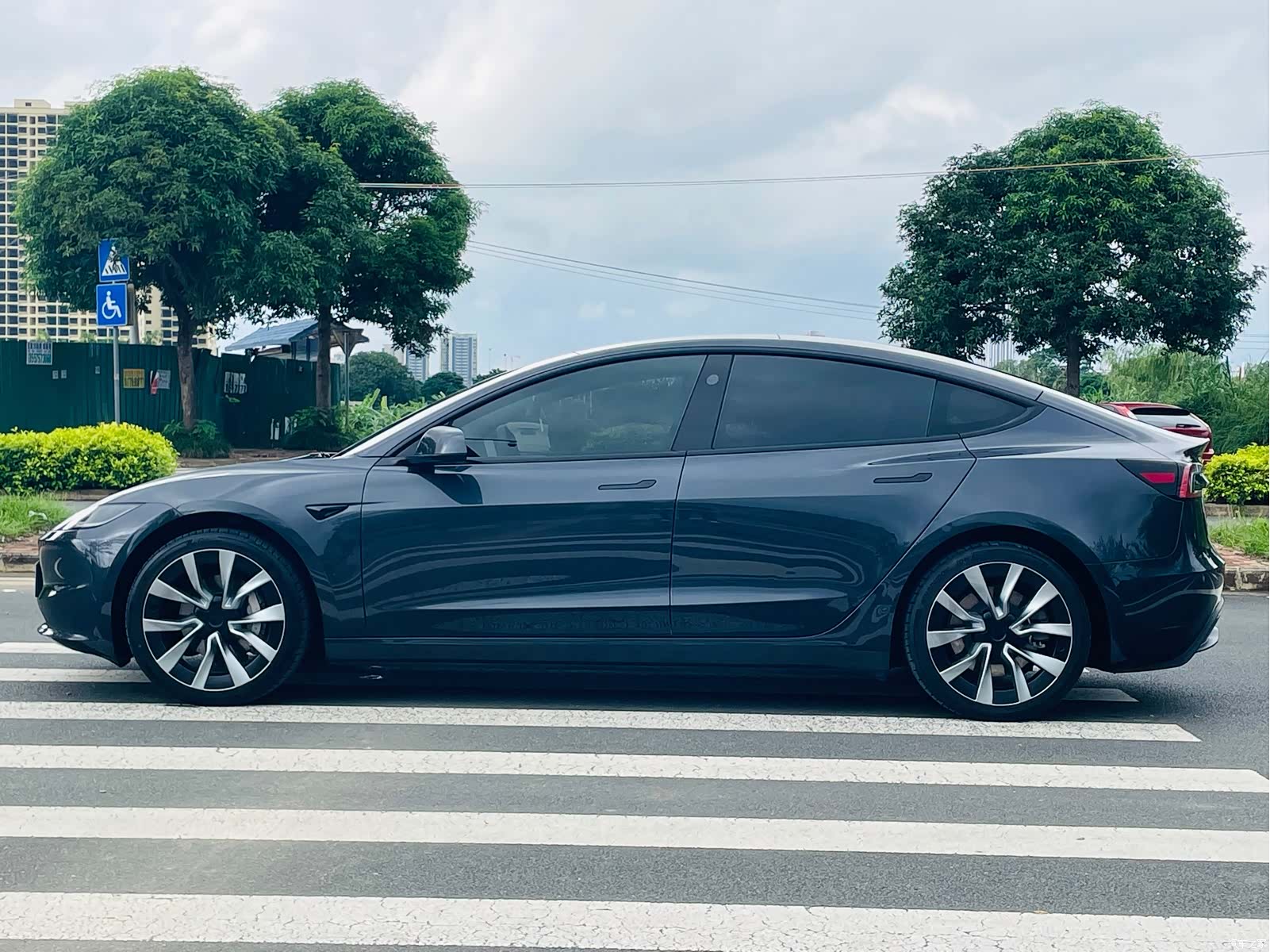 Tesla Model 3, 2024 8