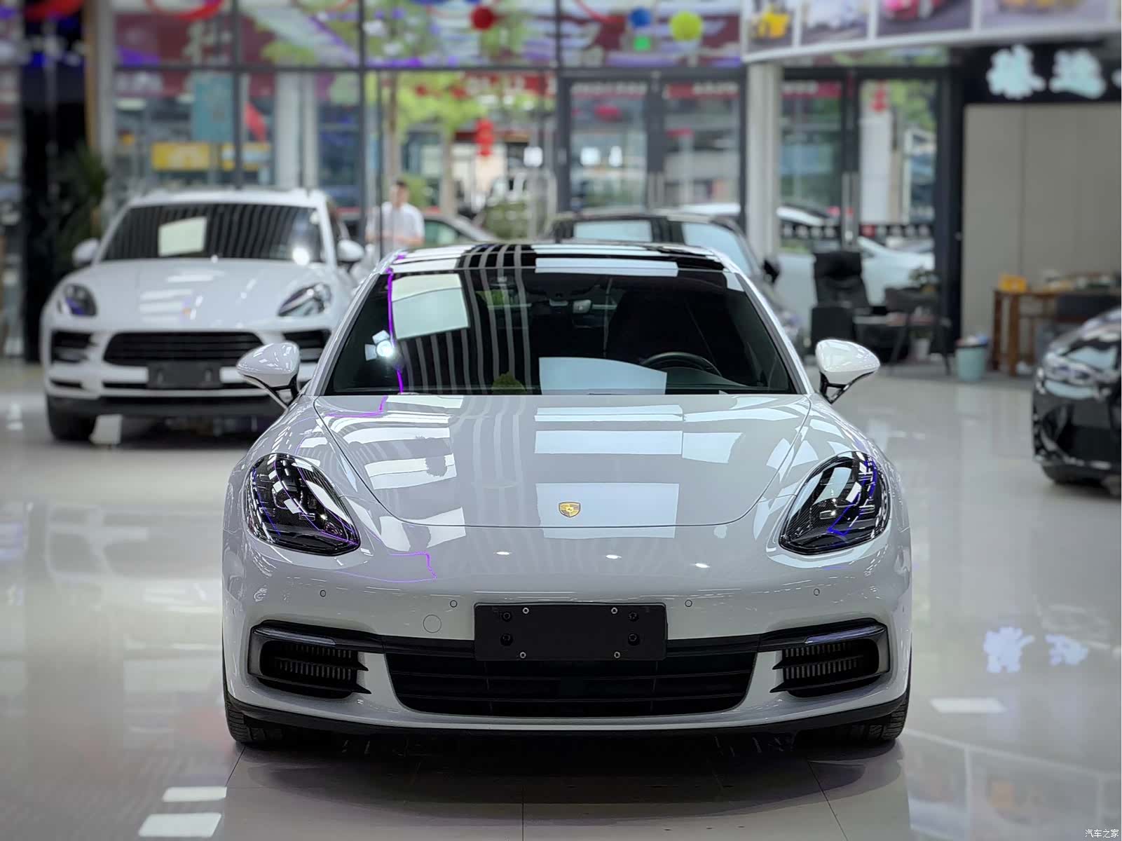 Porsche Panamera, 2019 2