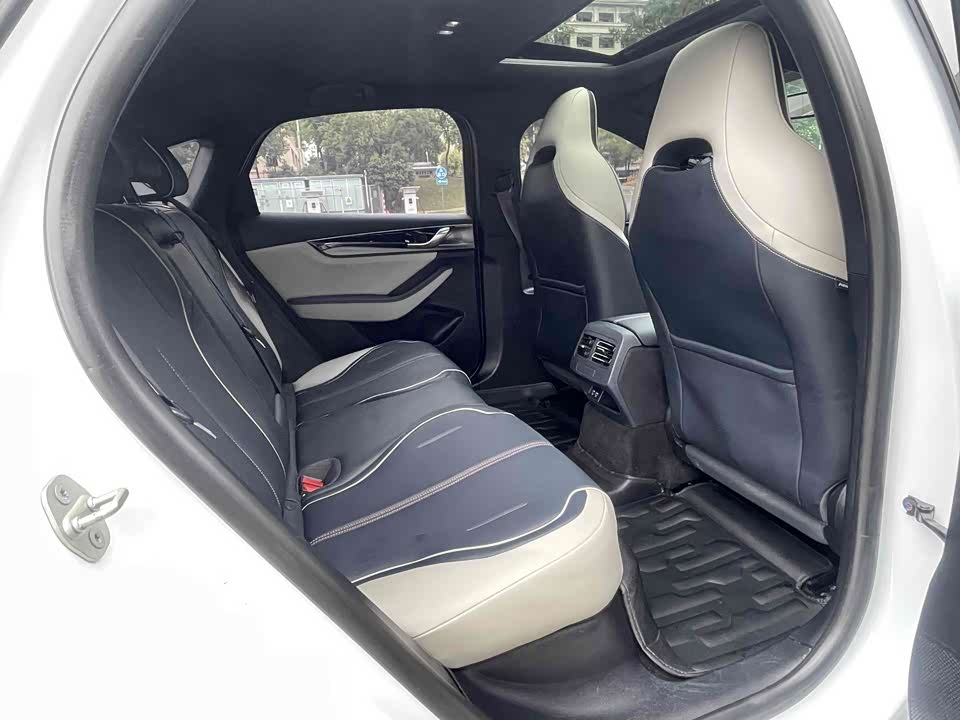 BYD Qin Yuan