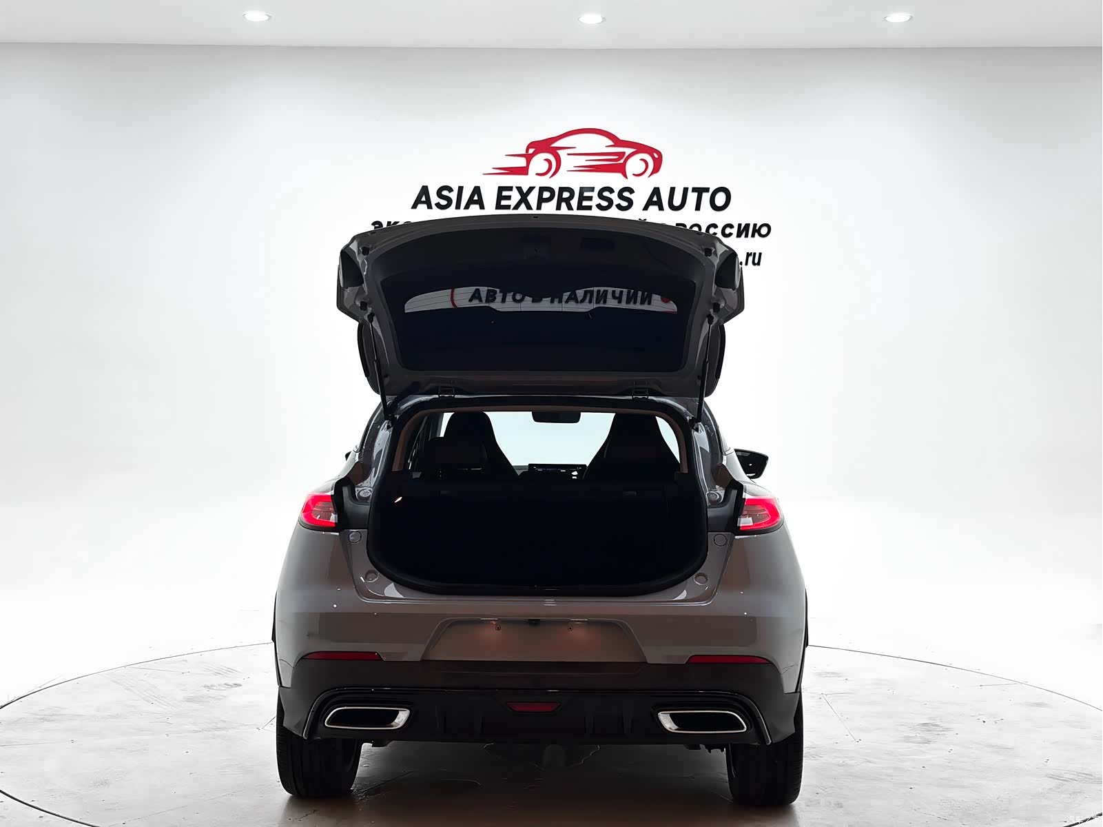 Geely Emgrand, 2023 все фото