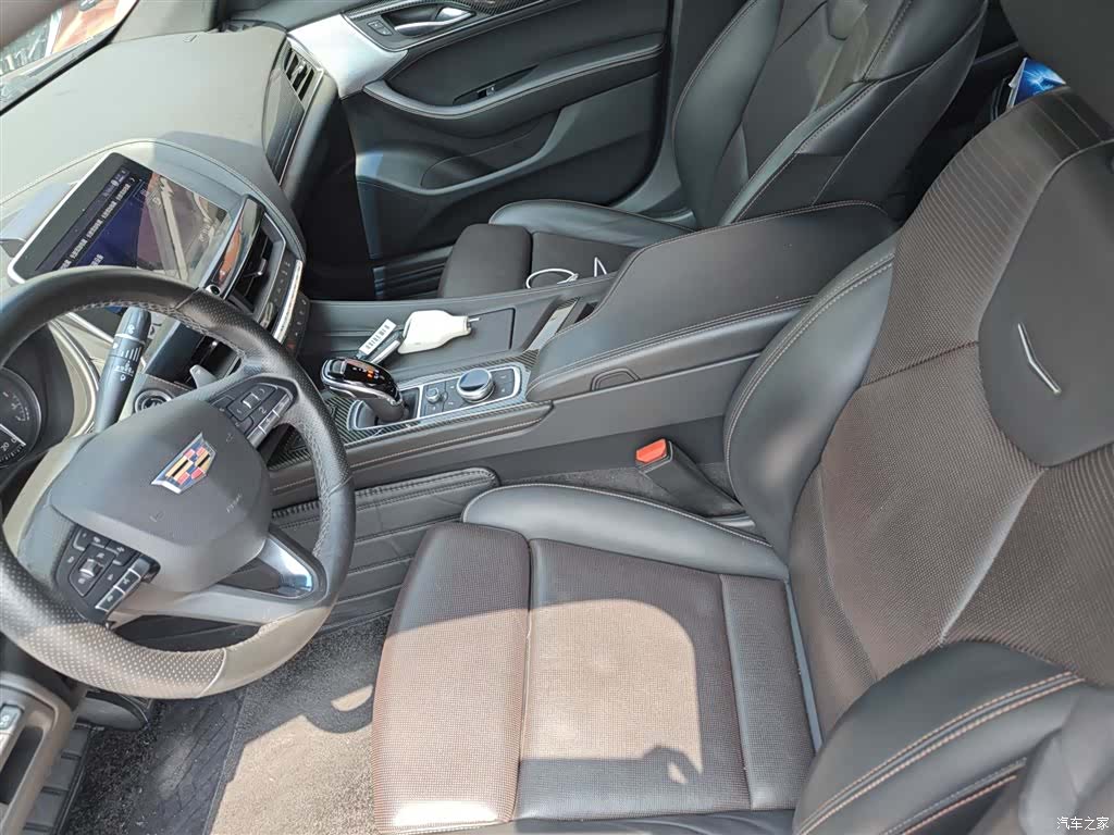 Cadillac CT5, 2020 11