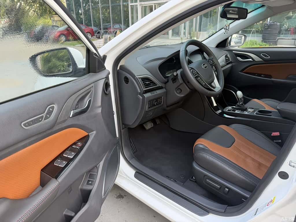 BYD Qin, 2015 все фото