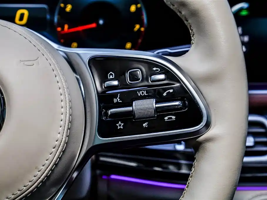 Mercedes-Benz GLS Mercedes-Benz GLS
