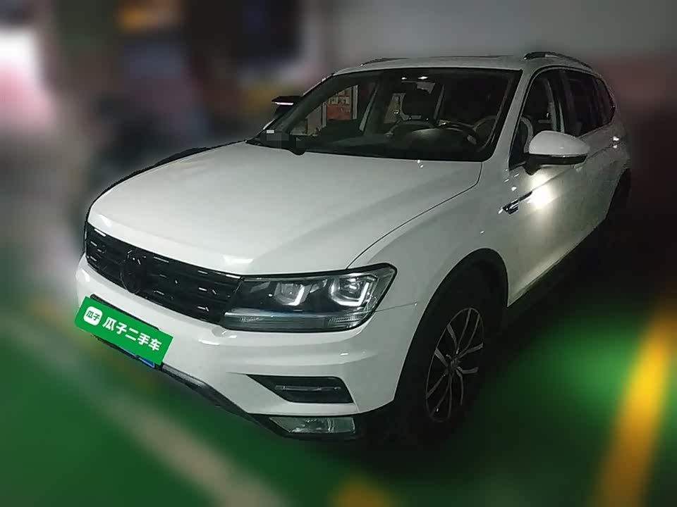 Volkswagen Tiguan L
