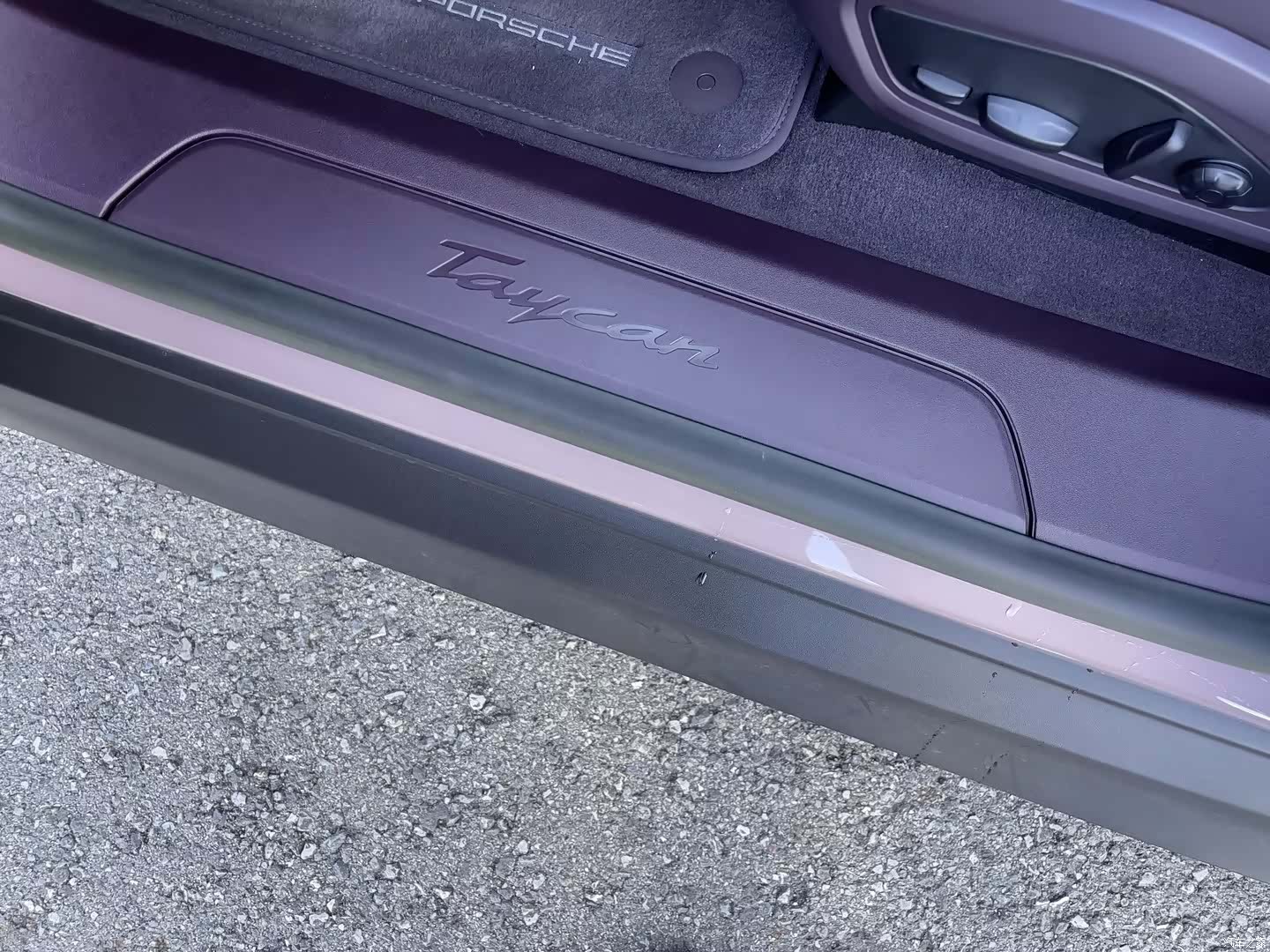 Porsche Taycan, 2023 15