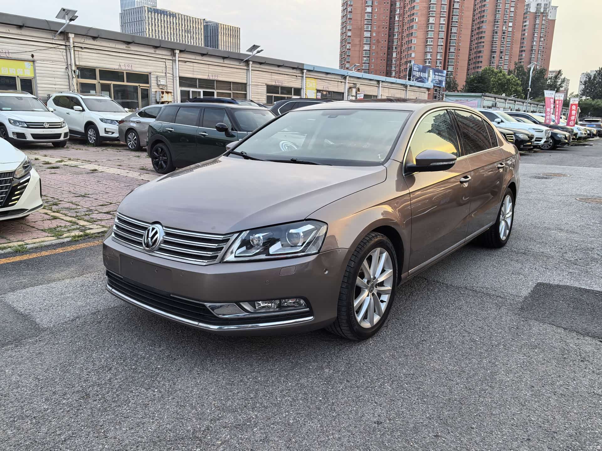 Volkswagen Magotan, 2014 1