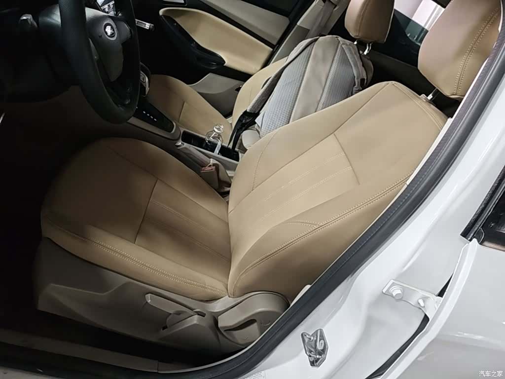 Ford Focus, 2016 15
