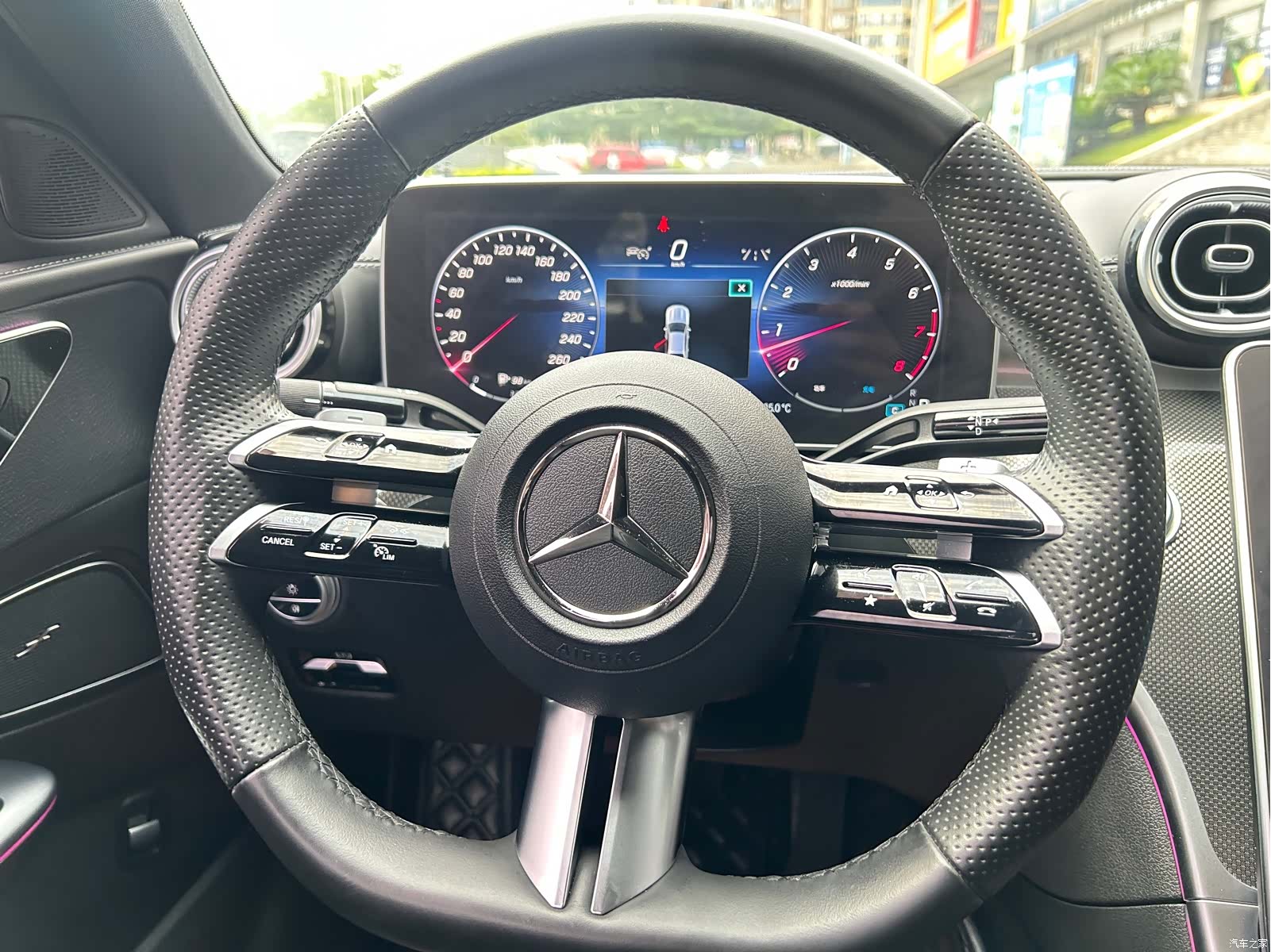 Mercedes-Benz C-Class, 2023 14