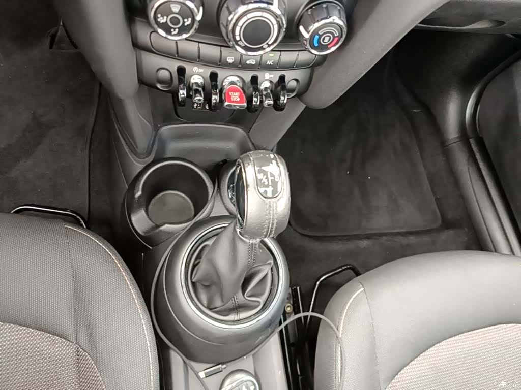 Mini ONE+, 2015 14