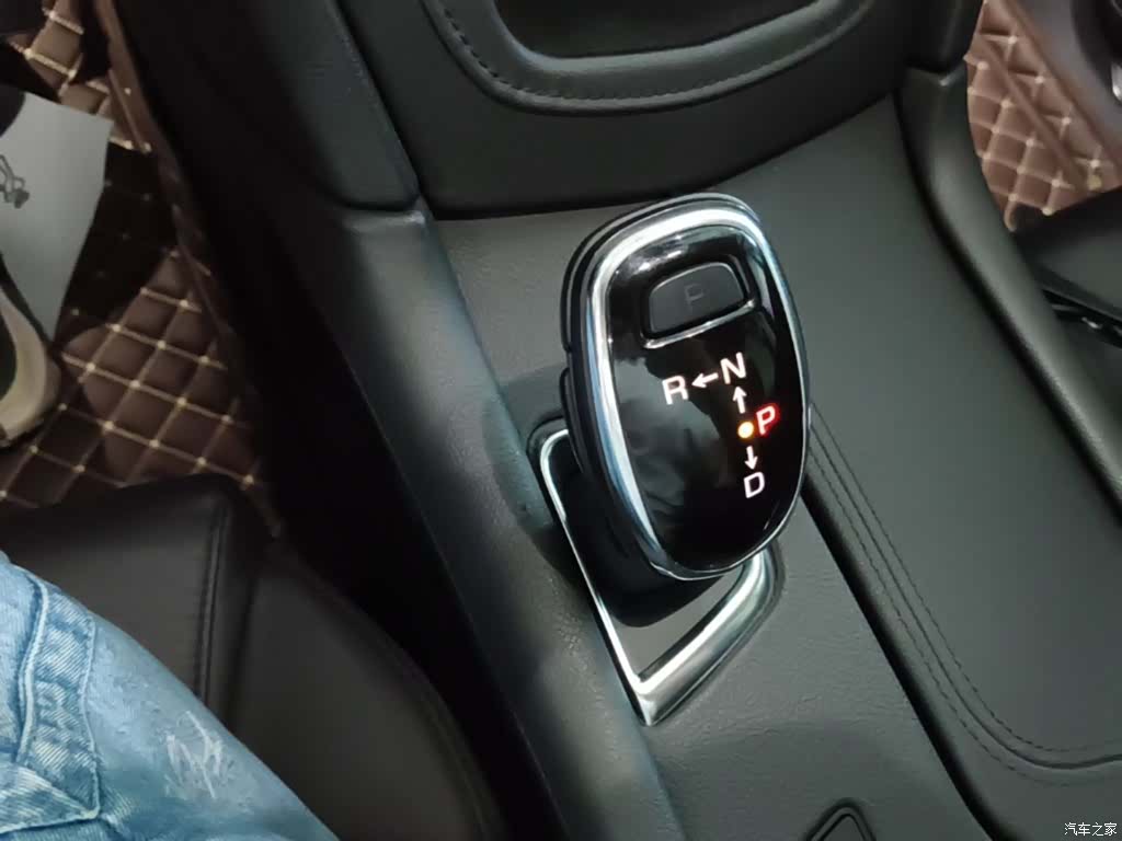 Cadillac XT5, 2017 14