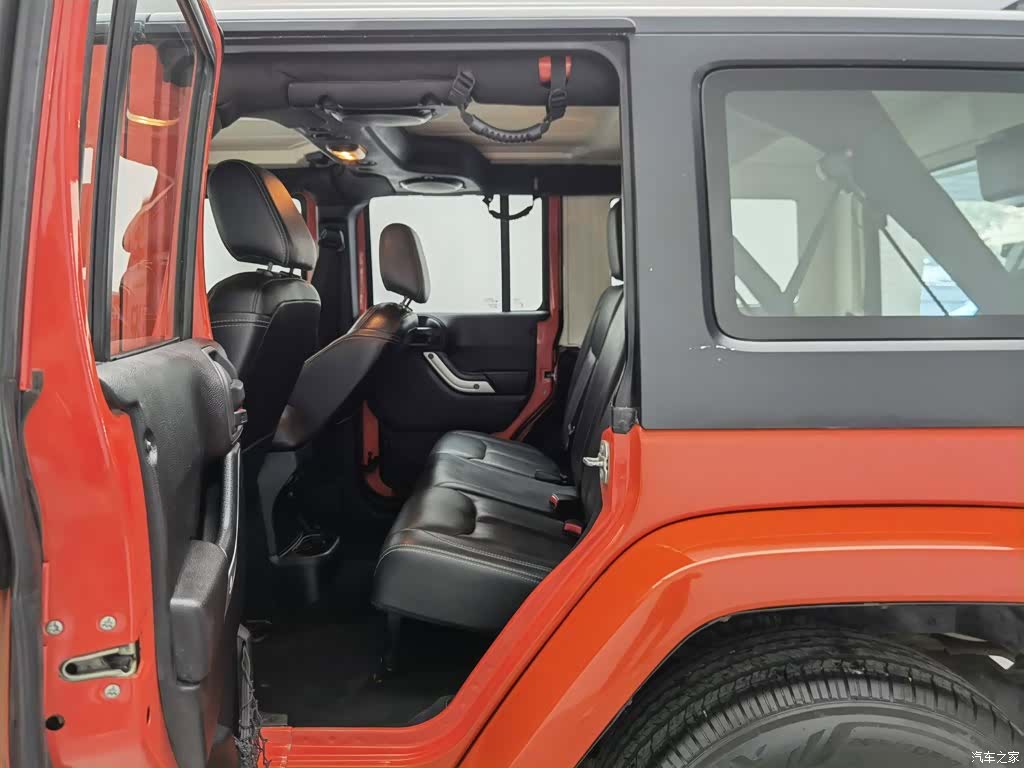 Jeep Wrangler, 2015 15