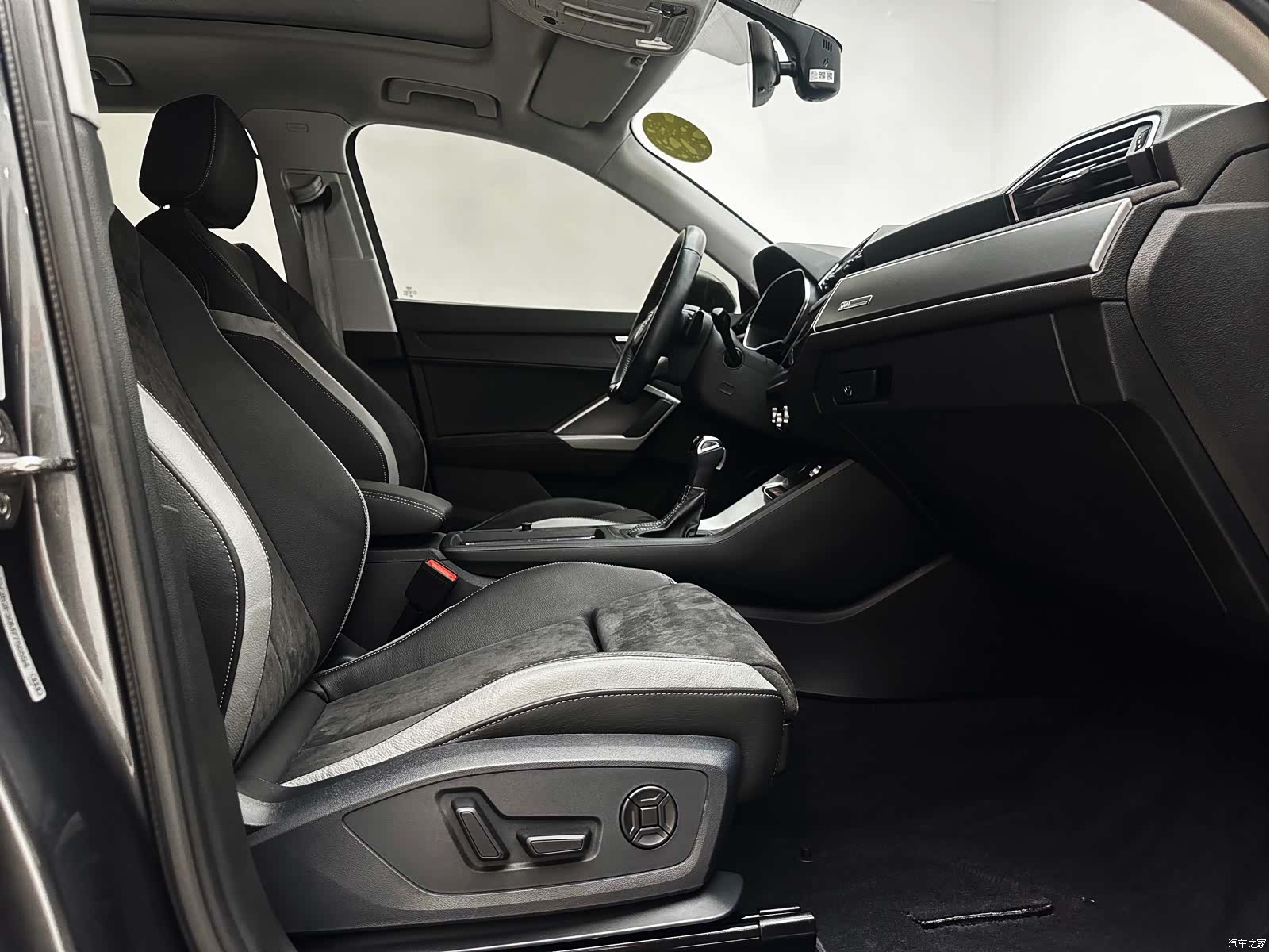Audi Q3, 2022 22