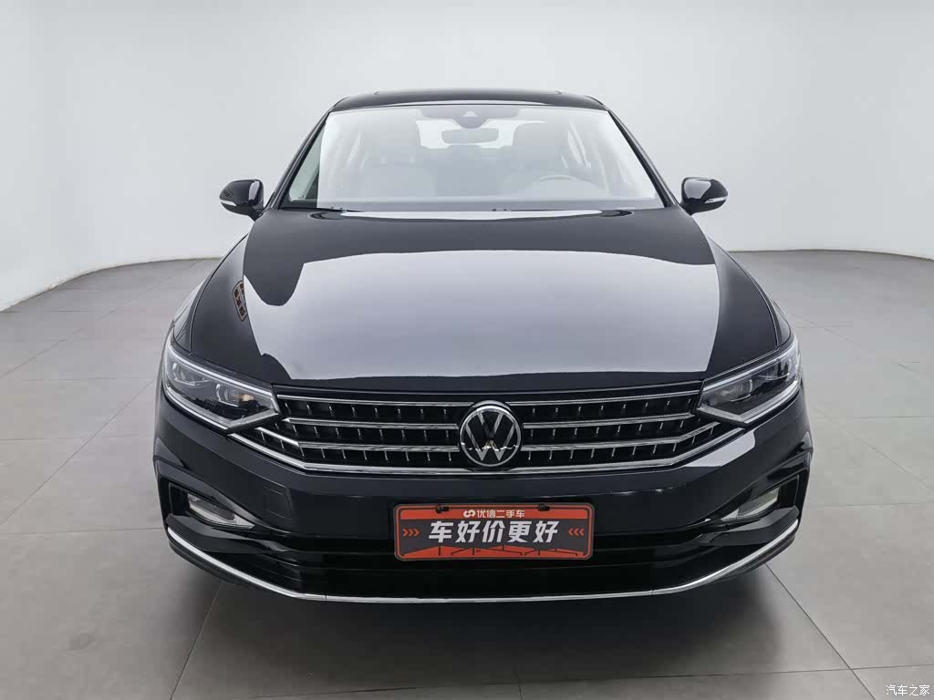 Volkswagen Magotan, 2023 3