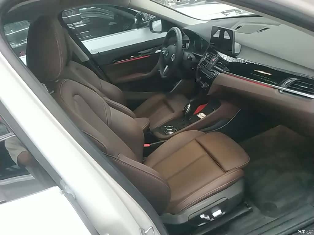 BMW X1, 2023 25