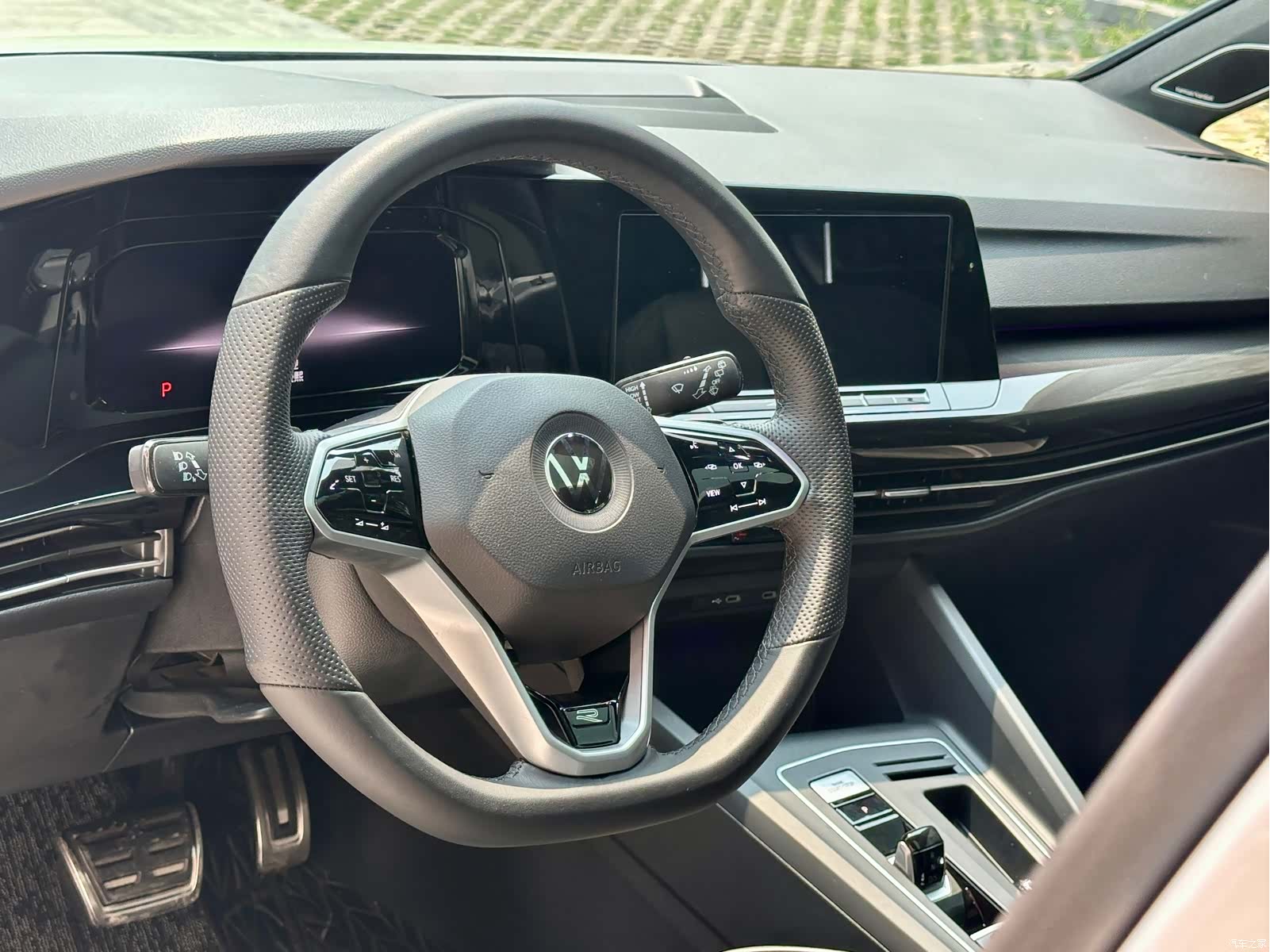 Volkswagen Golf, 2023 7