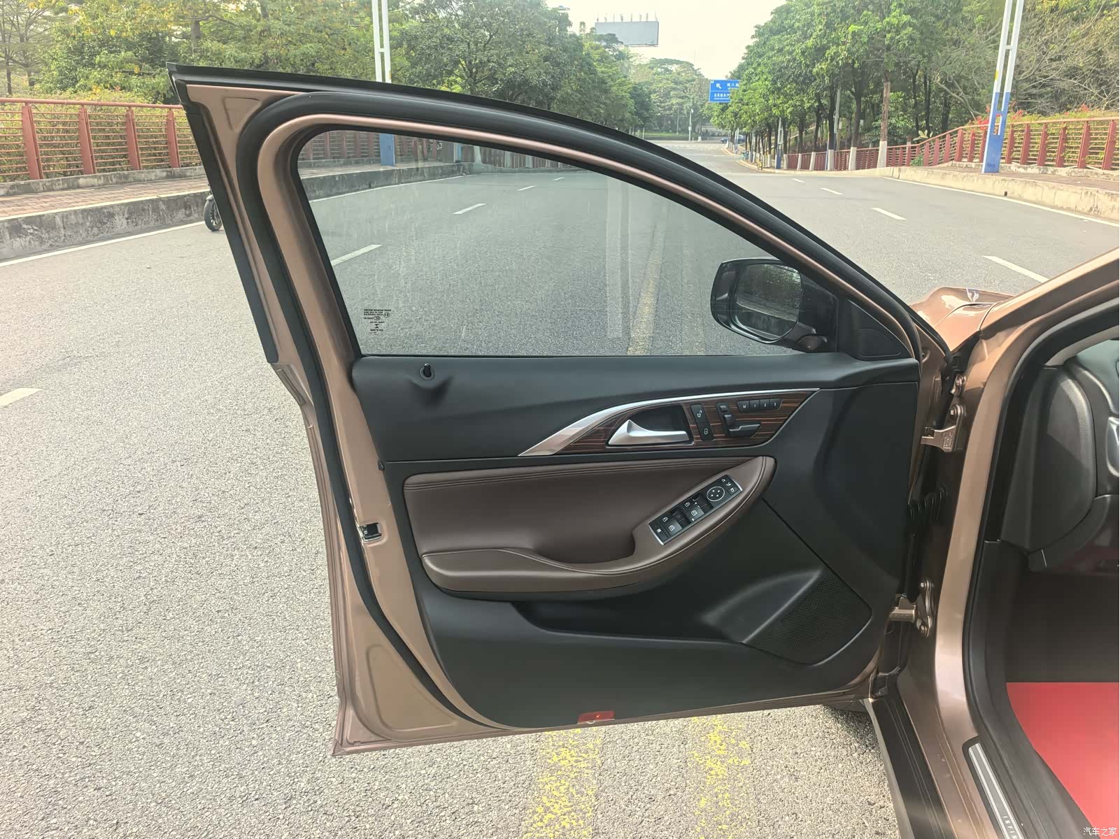 Infiniti QX30, 2018 13