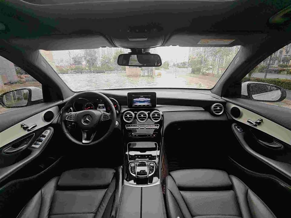 Mercedes-Benz GLC Mercedes-Benz GLC