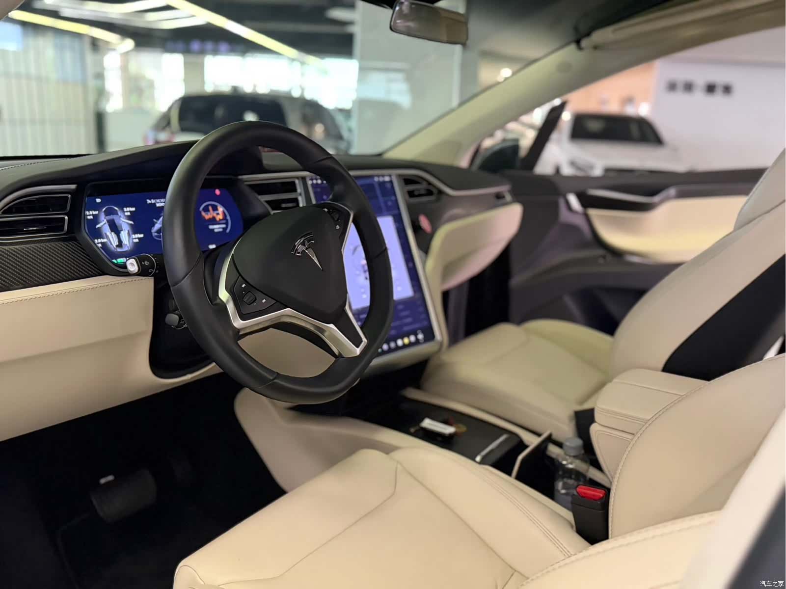 Tesla Model X, 2018 9