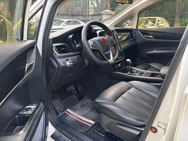 BYD Song MAX 2018 1.5T АКПП zhi lian Люкс 6 seats