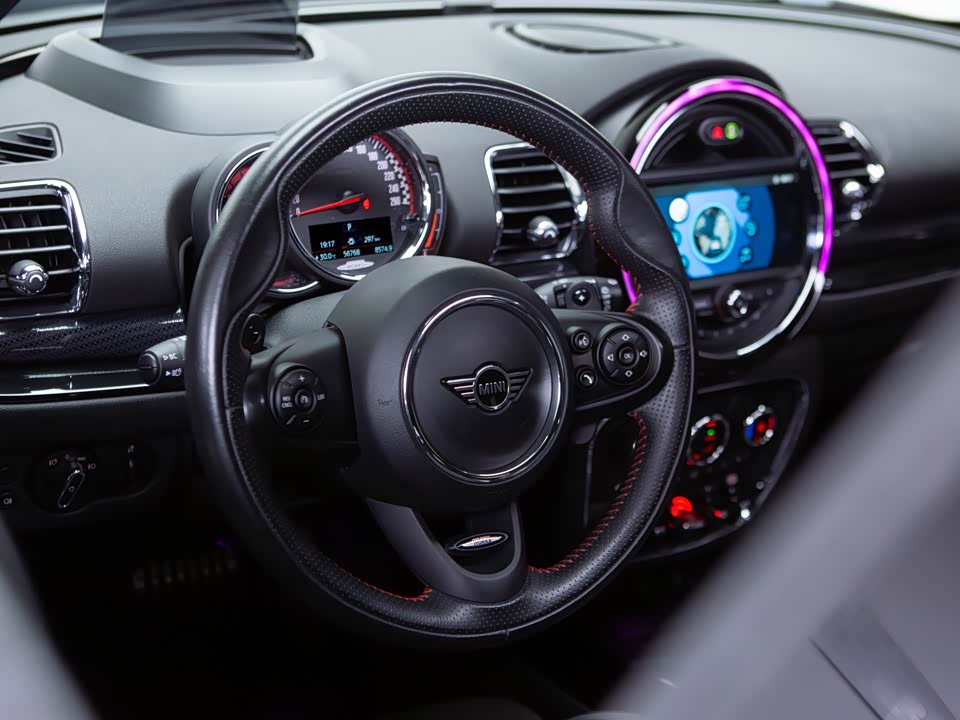 MINI JCW CLUBMAN