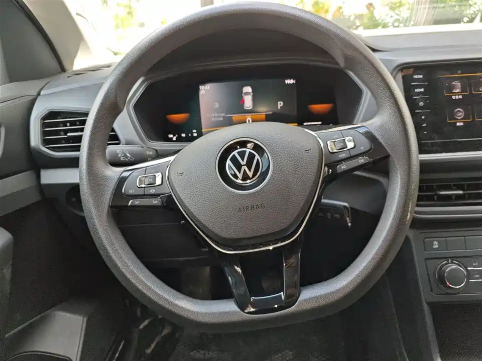 Volkswagen Tu Kai