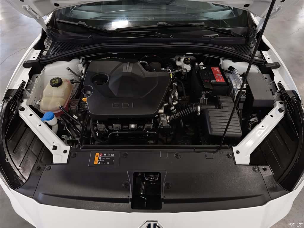 MG MG5, 2025 6