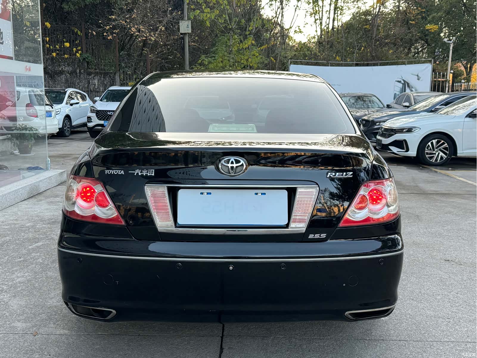 Toyota 2.5S, 2010 3