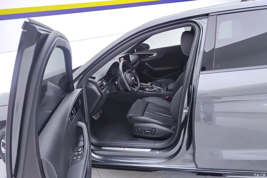 Audi A4L, 2024 9