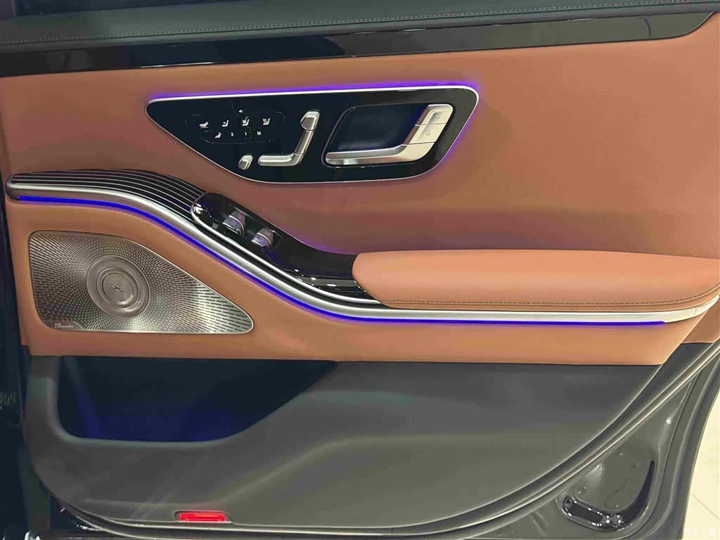Mercedes-Benz S-Class, 2024 12