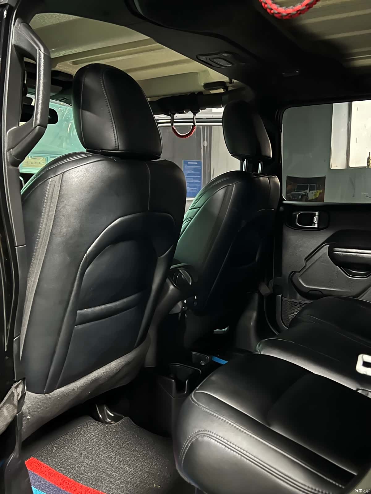 Jeep Wrangler, 2020 12
