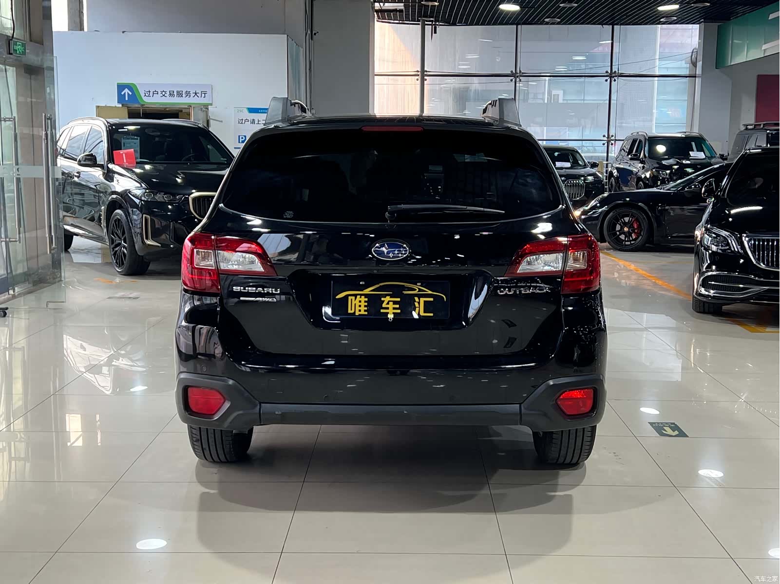 Subaru Outback, 2016 все фото