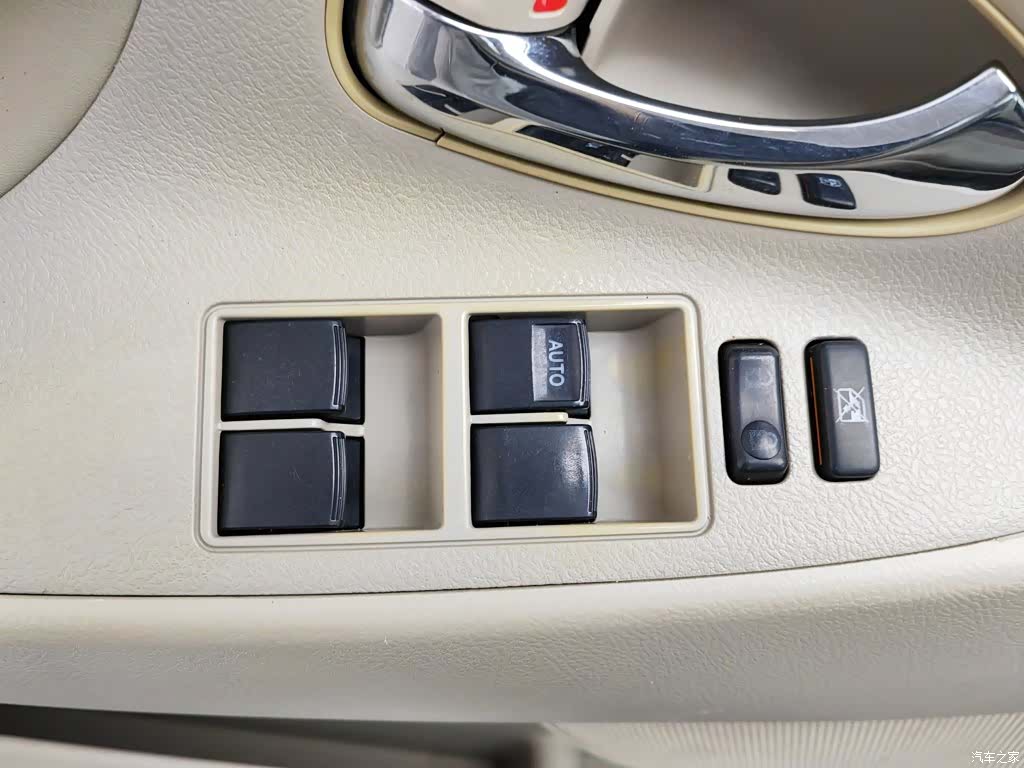 Toyota Camry, 2013 9