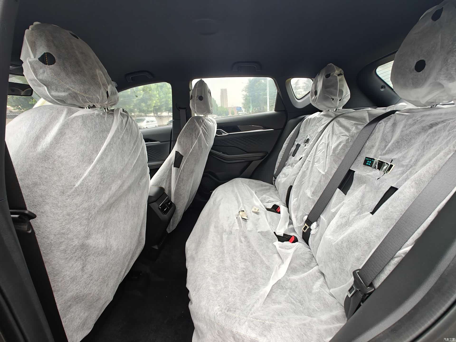 Geely Coolray, 2026 24