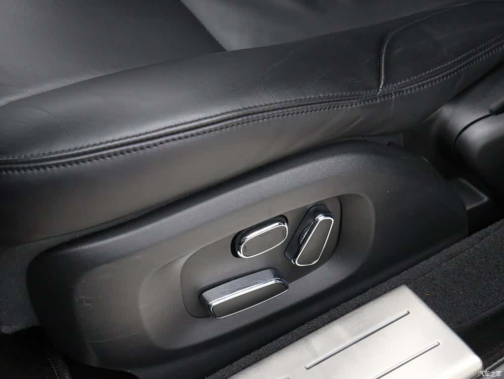 Jaguar XJ, 2014 4