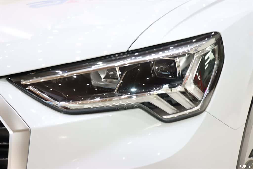 Audi Q3, 2020 7