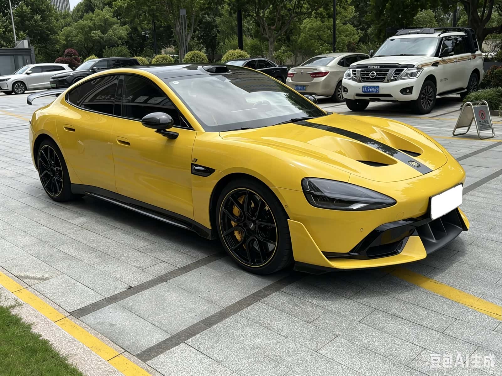 Xiaomi SU7, 2025 2