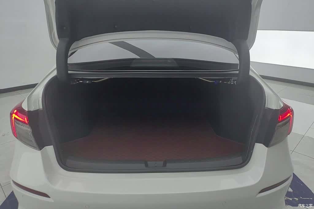 Honda Civic, 2024 4