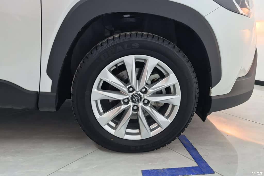 Toyota Corolla, 2025 6