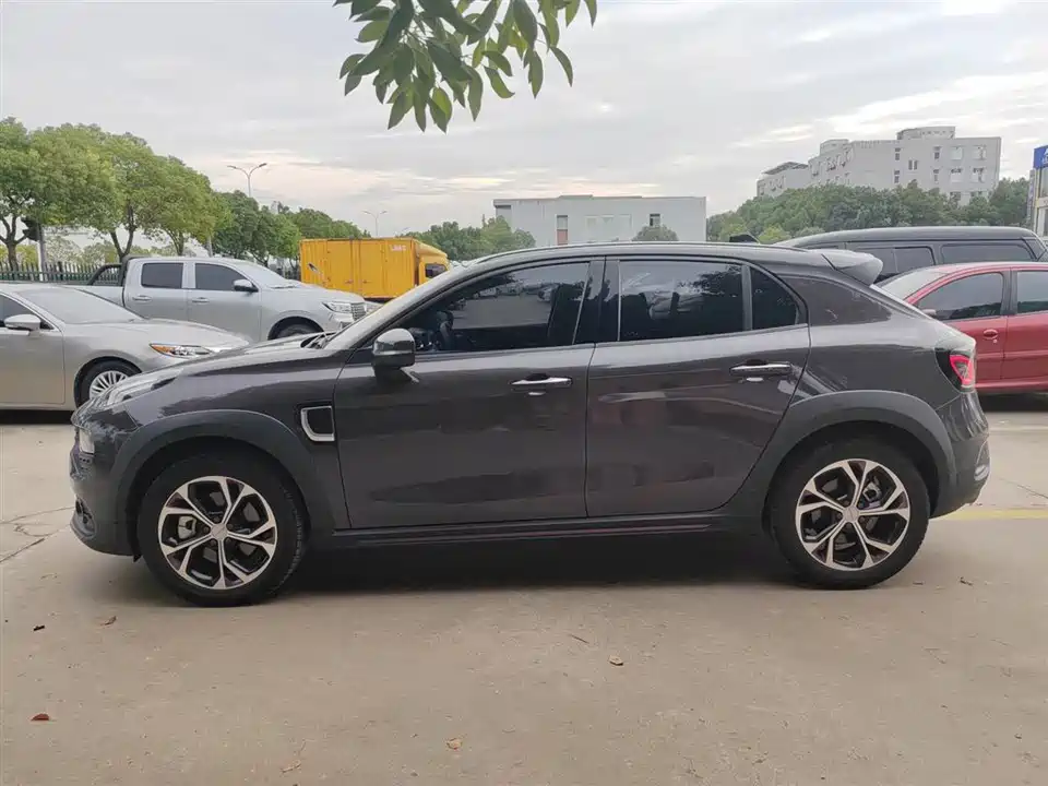 Lynk & Co 02 New energy