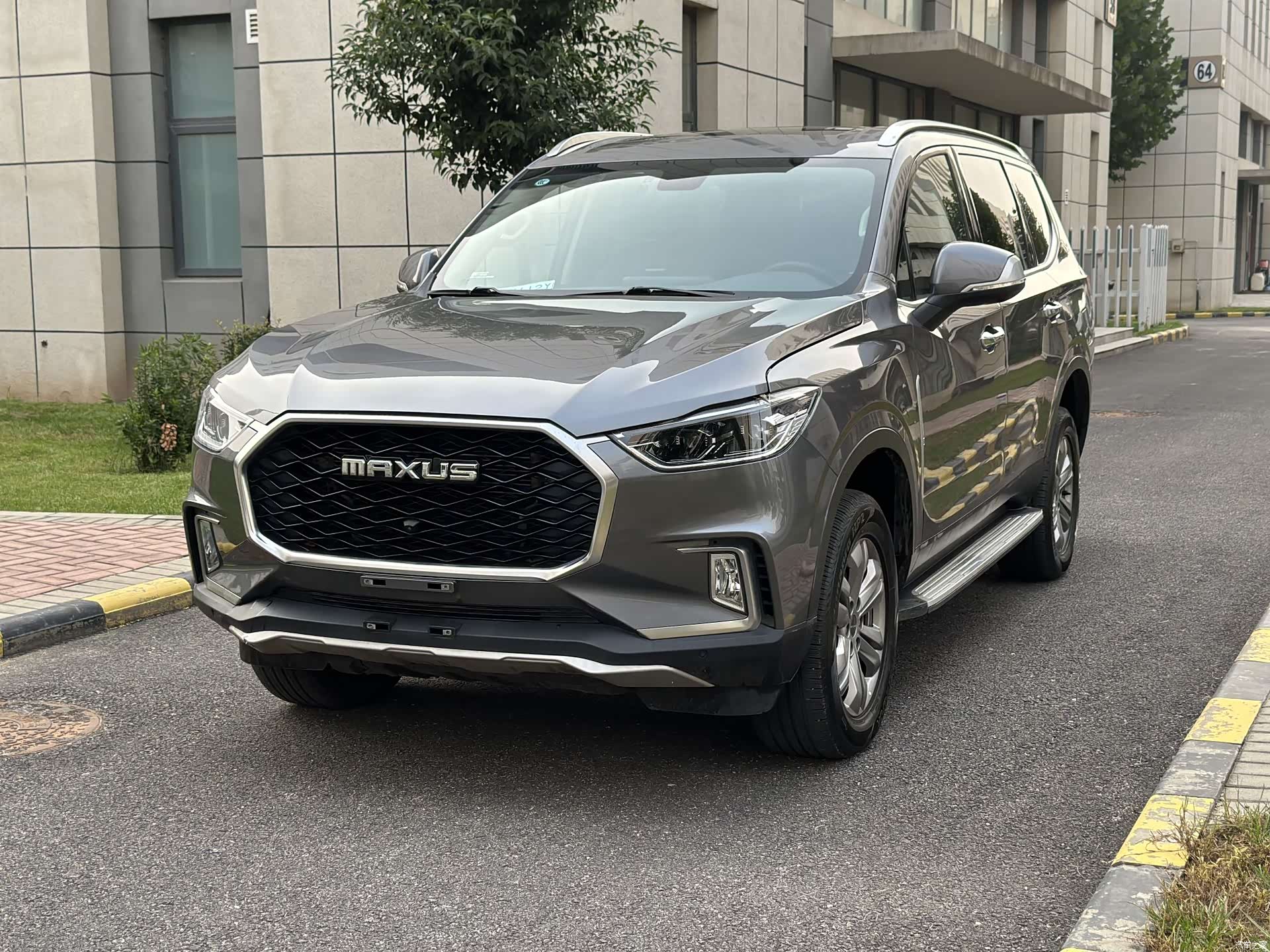 Maxus D90, 2022 1
