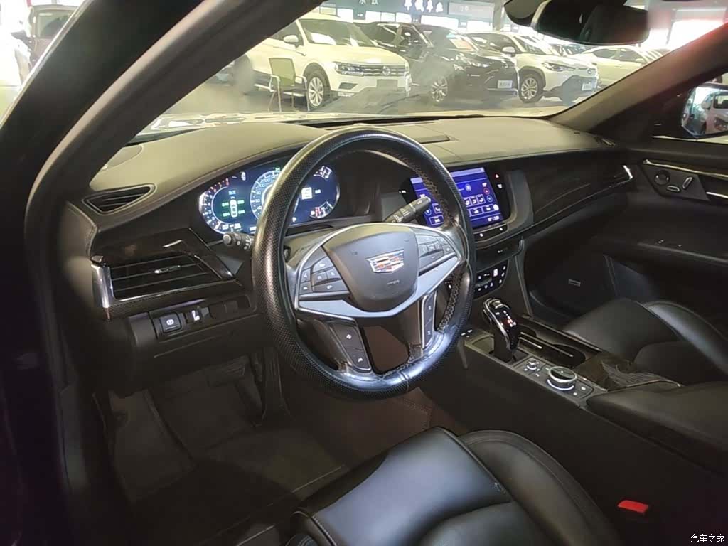Cadillac CT6, 2023 10