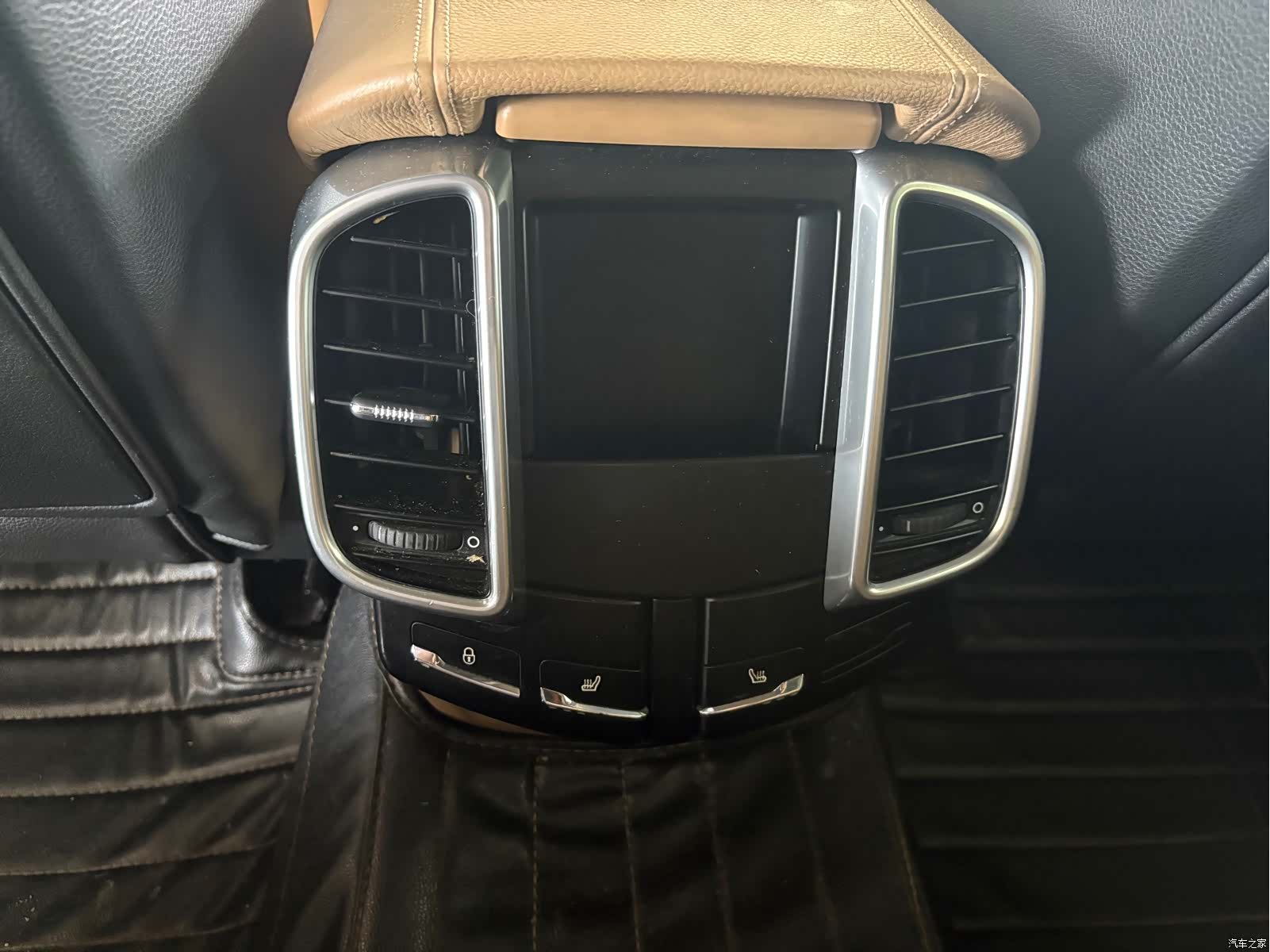 Porsche Cayenne, 2015 14