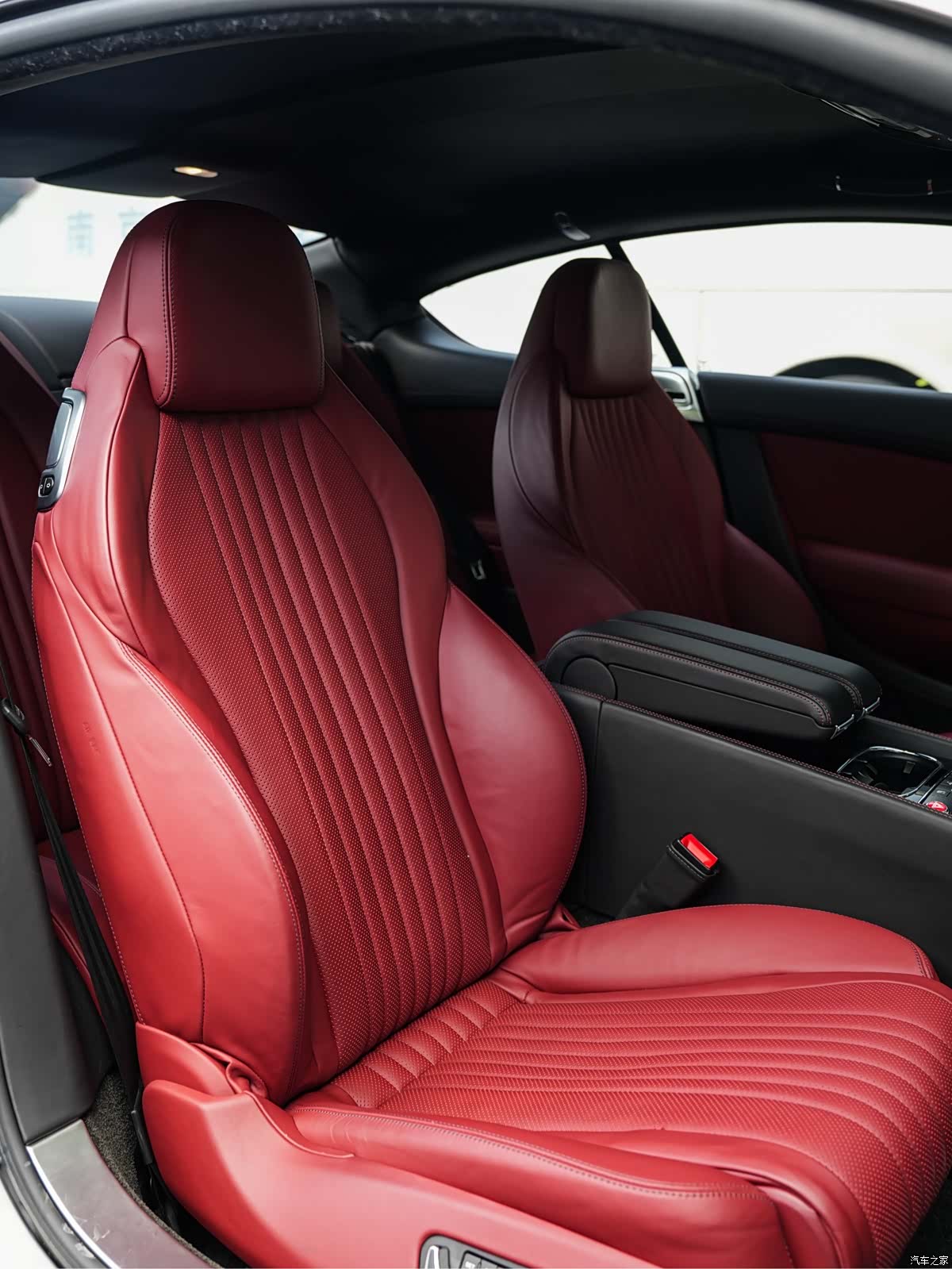 Bentley Continental GT, 2018 14