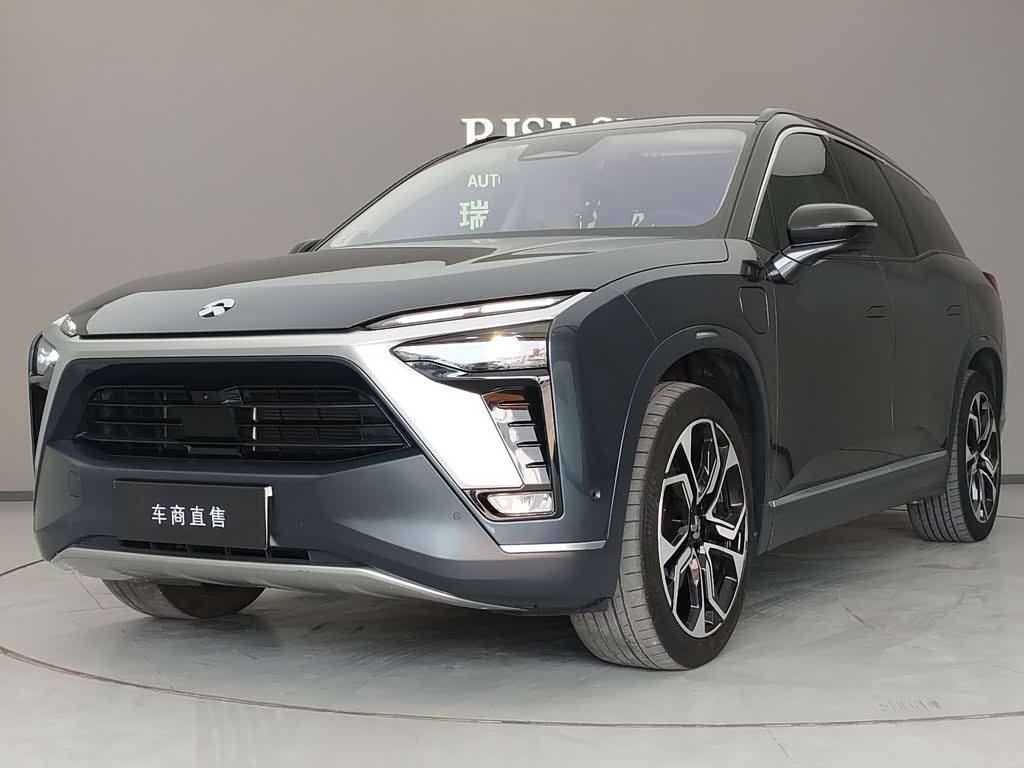 NIO ES8