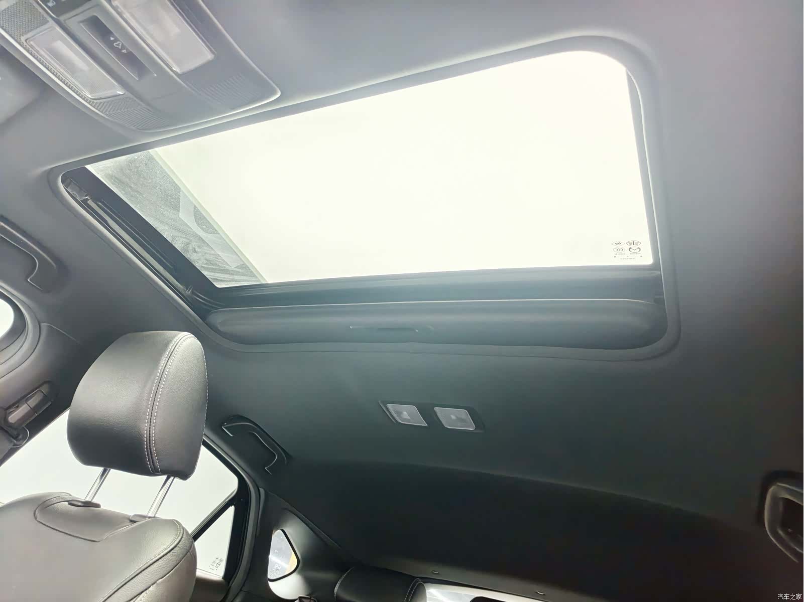 Mazda CX-4, 2019 13