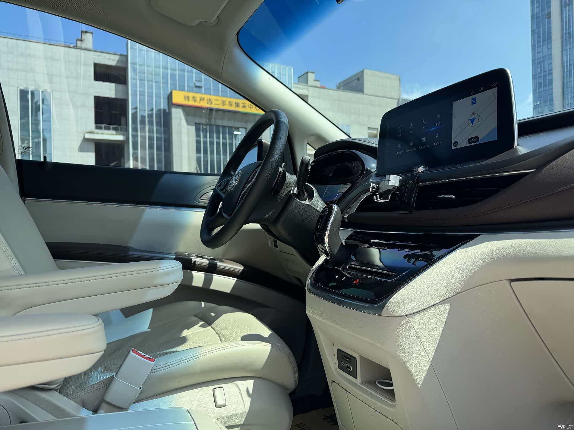 Buick GL8, 2023 13