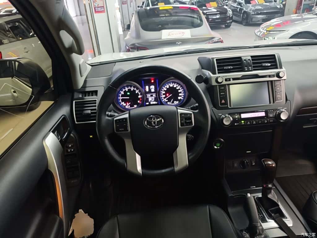 Toyota Prado, 2017 11