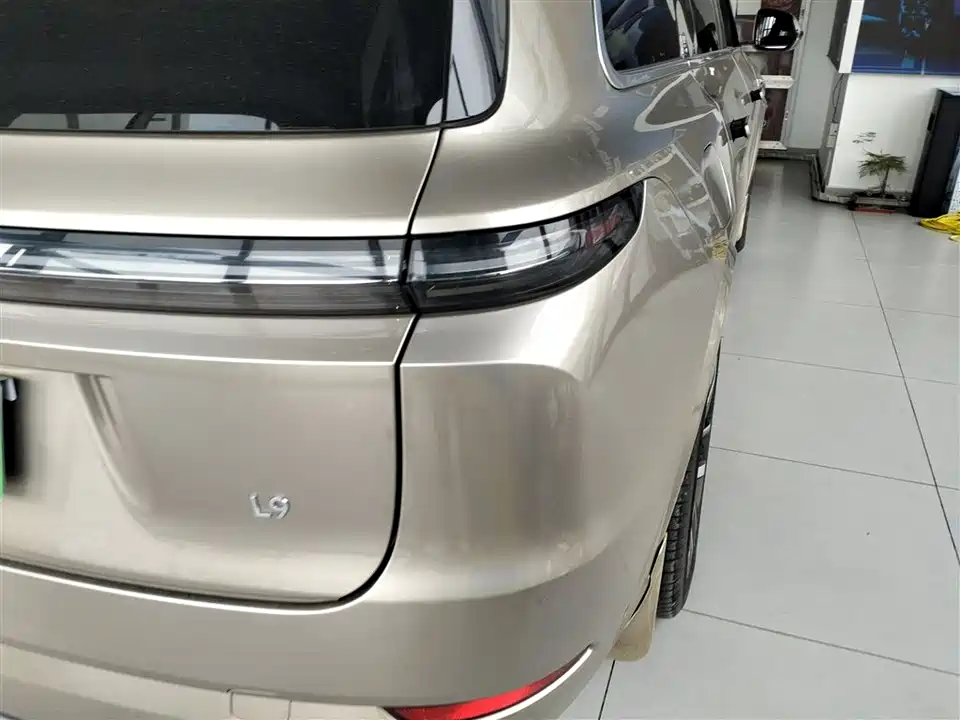 Li Auto Ideal L9